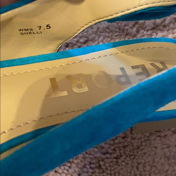 Report small heel shoe - Picture 3 of 4